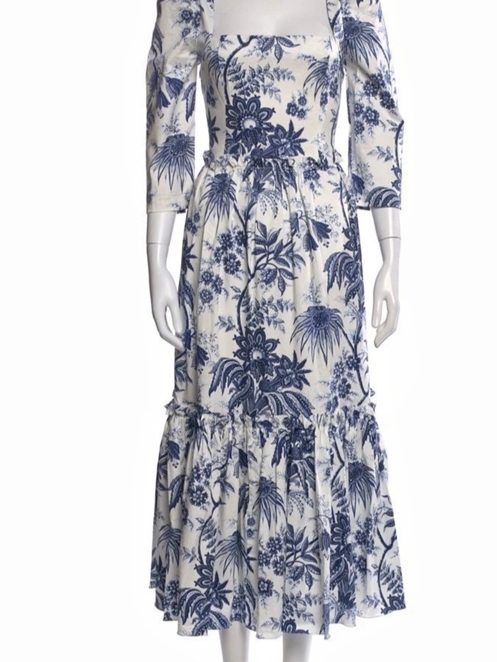 Cara Cara Dress in White & Blue, Size Large. Like New.